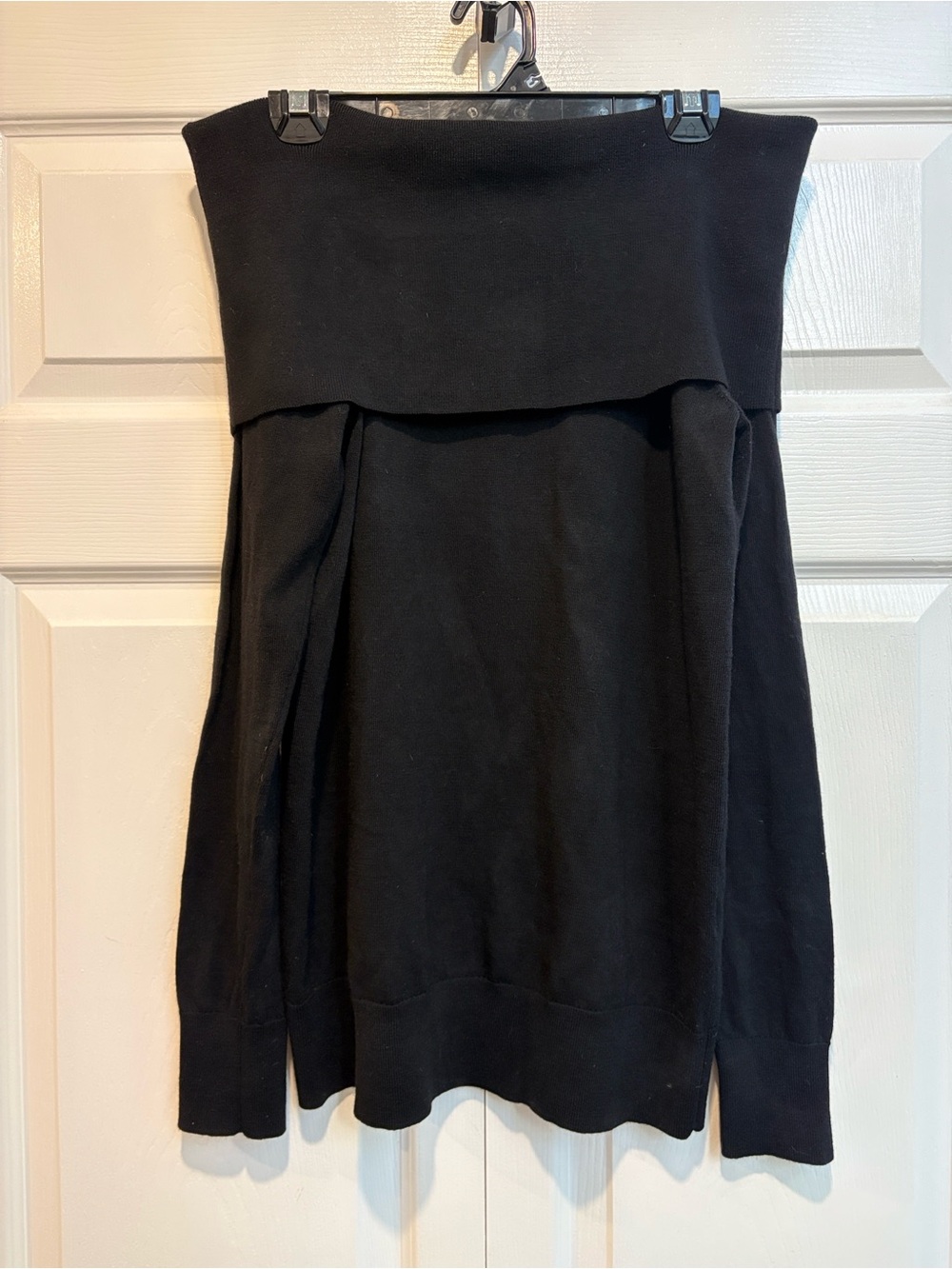 Wilfred Black Off-the-Shoulder Knit Sweater